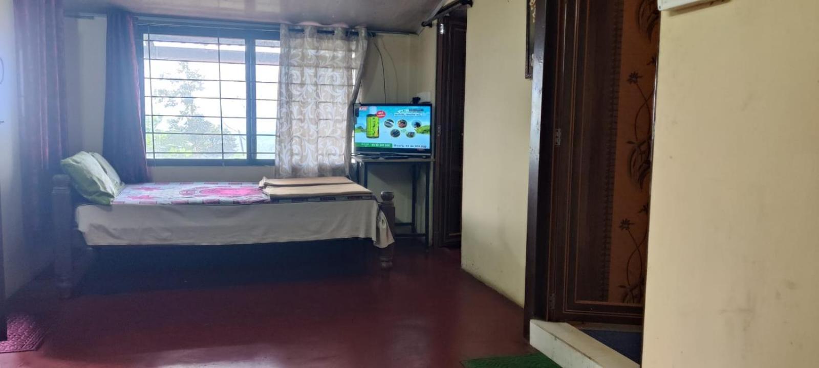 Danny'S Den Madikeri Exterior foto